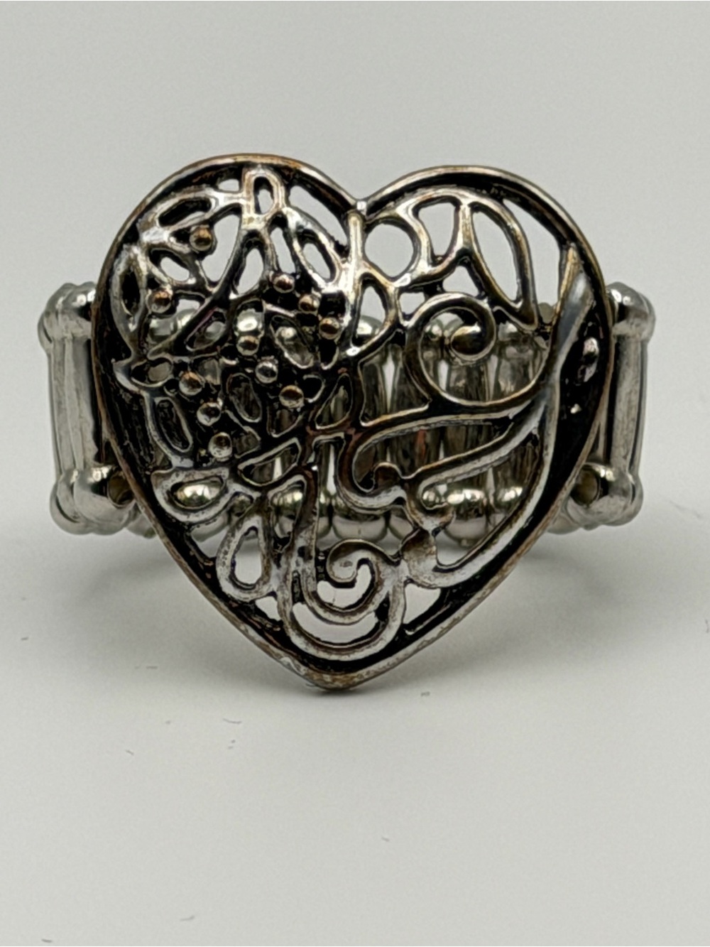 paparazzi Meet Your MATCHMAKER Silver-Tone Filigree Heart Stretch Ring Romantic